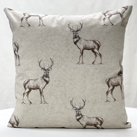 Country collection | Glencoe stag cushion